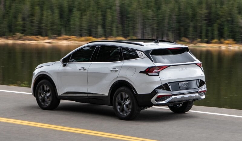 Exploring the 2024 Kia Sportage Hybrid Near Massillon OH