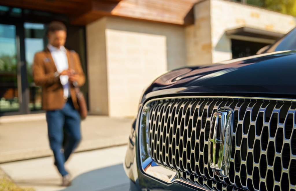Used Lincoln Cars, SUVs, &amp; Crossovers | Lincoln Certified Pre-Owned Vehicles