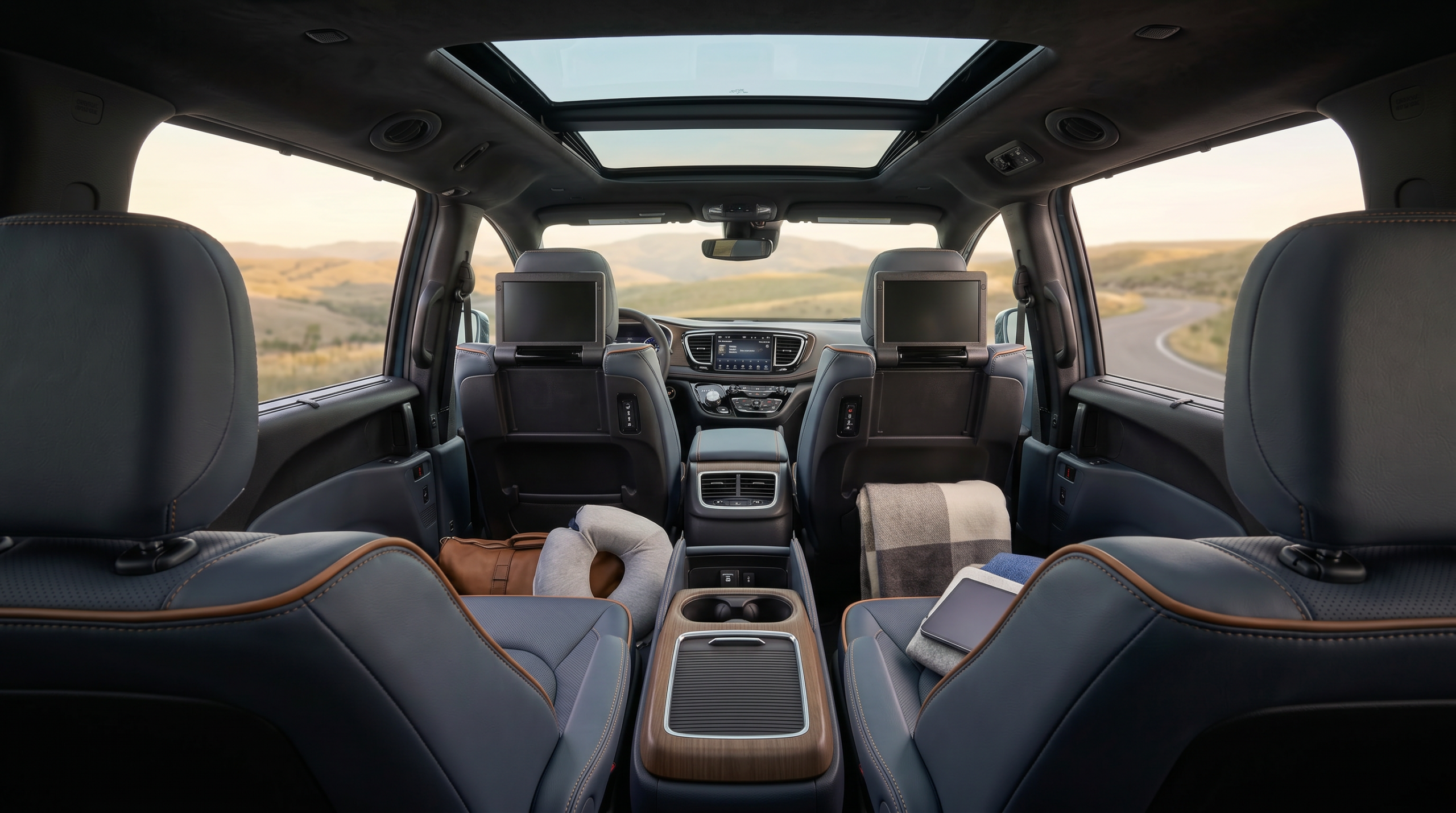 2027 Chrysler Pacifica Pinnacle second-row captain's chairs