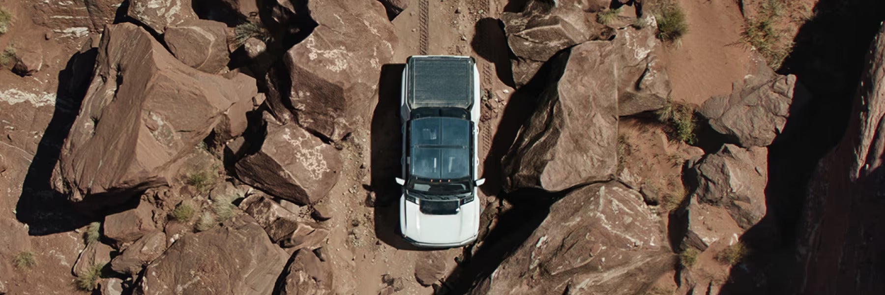 2024-gmc-hummer-ev-pickup-aerial