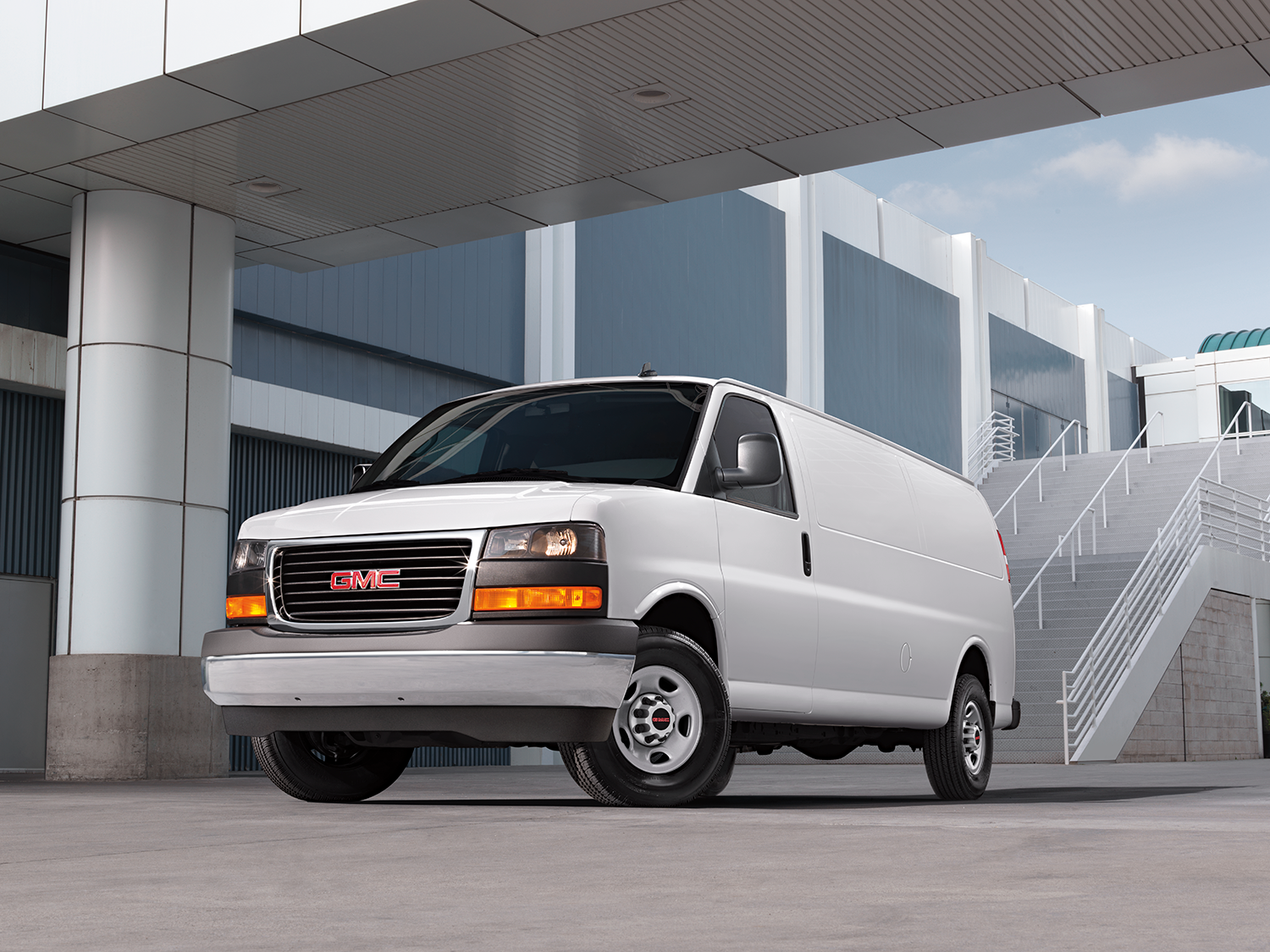 2024-GMC-Savana-2500-Cargo