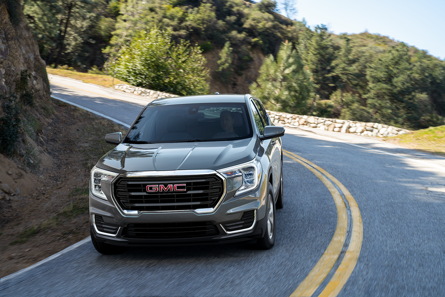 2024-GMC-Terrain-SLE