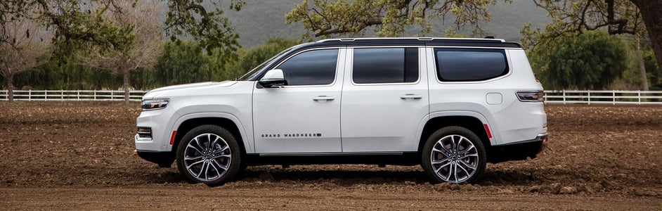 Jeep Grand Wagoneer