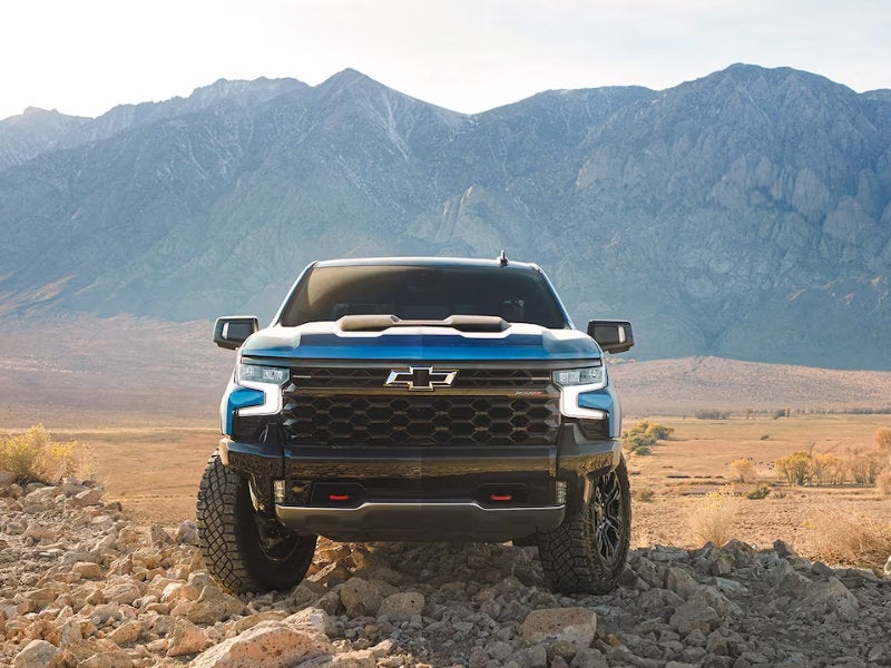 Unparalleled Power and Comfort – Discover the 2025 Chevrolet Silverado 1500 near Columbus, KS