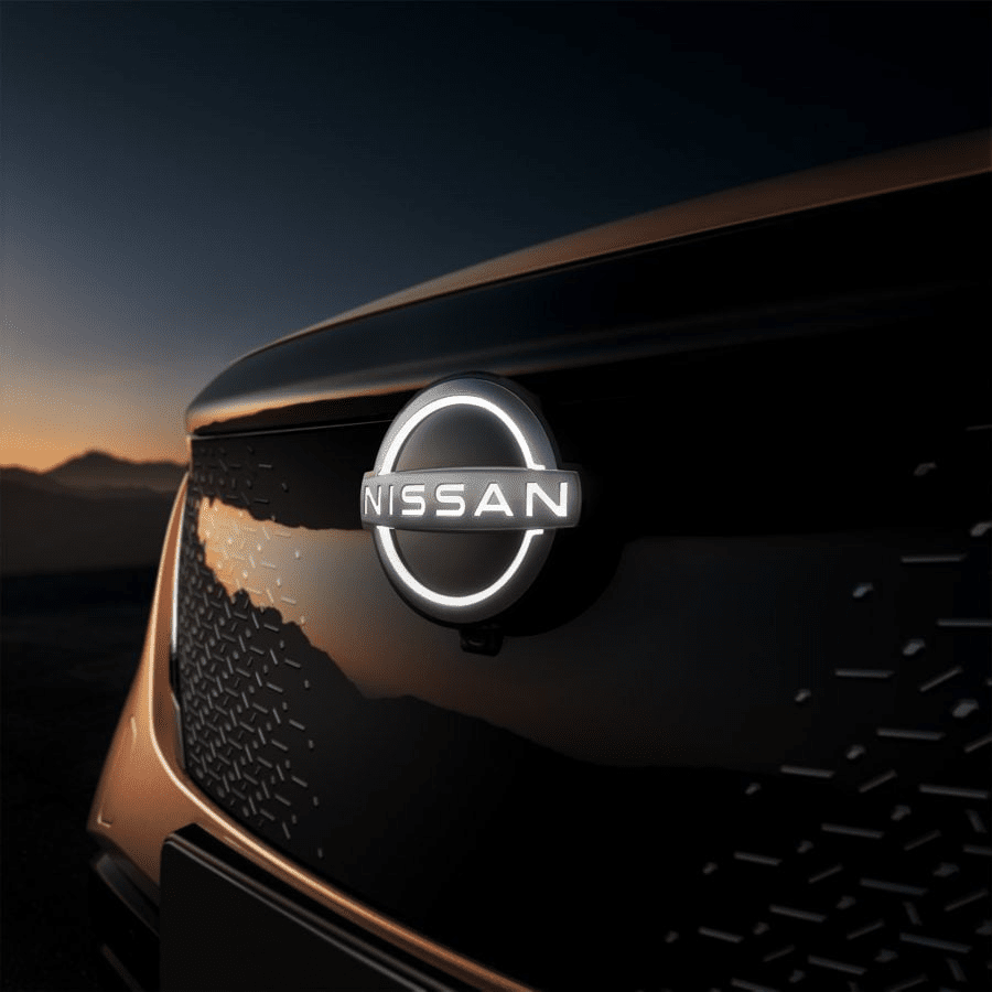 2023_Nissan_Ariya_Front_Closeup