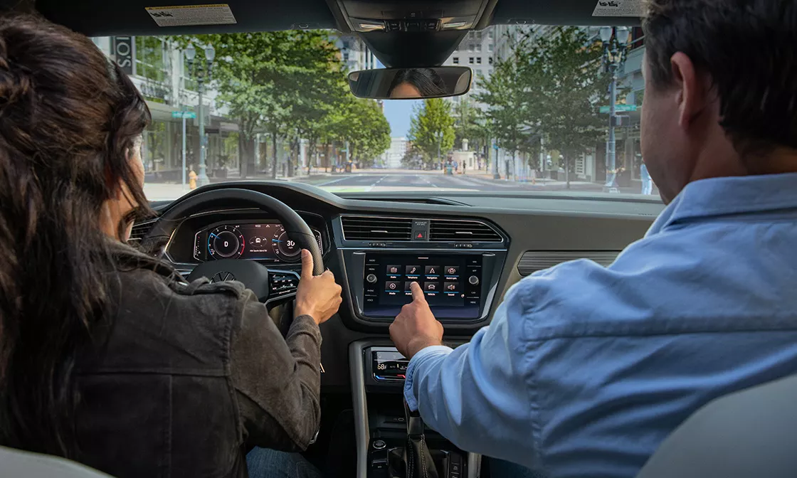 2024-vw-Tiguan-Infotainment