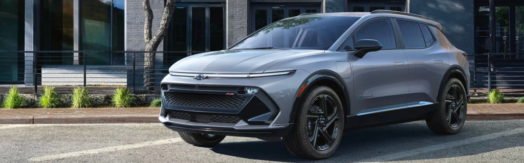 2025 Chevy Equinox EV in silver