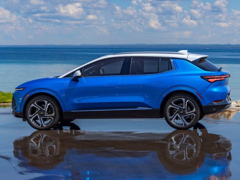 The eco-friendly 2024 Chevrolet Equinox EV near Mansfield OH