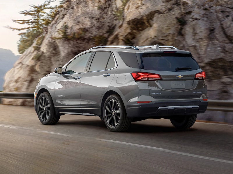 Test drive the 2023 Chevrolet Equinox near Marion OH
