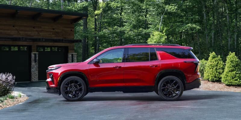 Chevrolet of Bucyrus - Spotlight on the 2024 Chevrolet Traverse RS near Marion OH