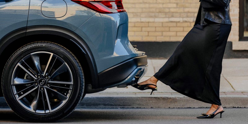 2025 INFINITI XQ60, motion activated liftgate