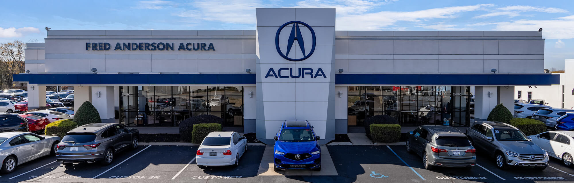 Exterior view of Fred Anderson Acura dealership