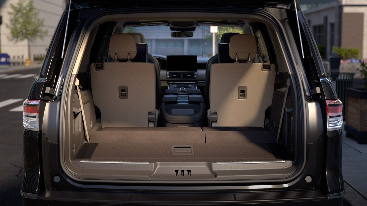 Lincoln Navigator Cargo Space