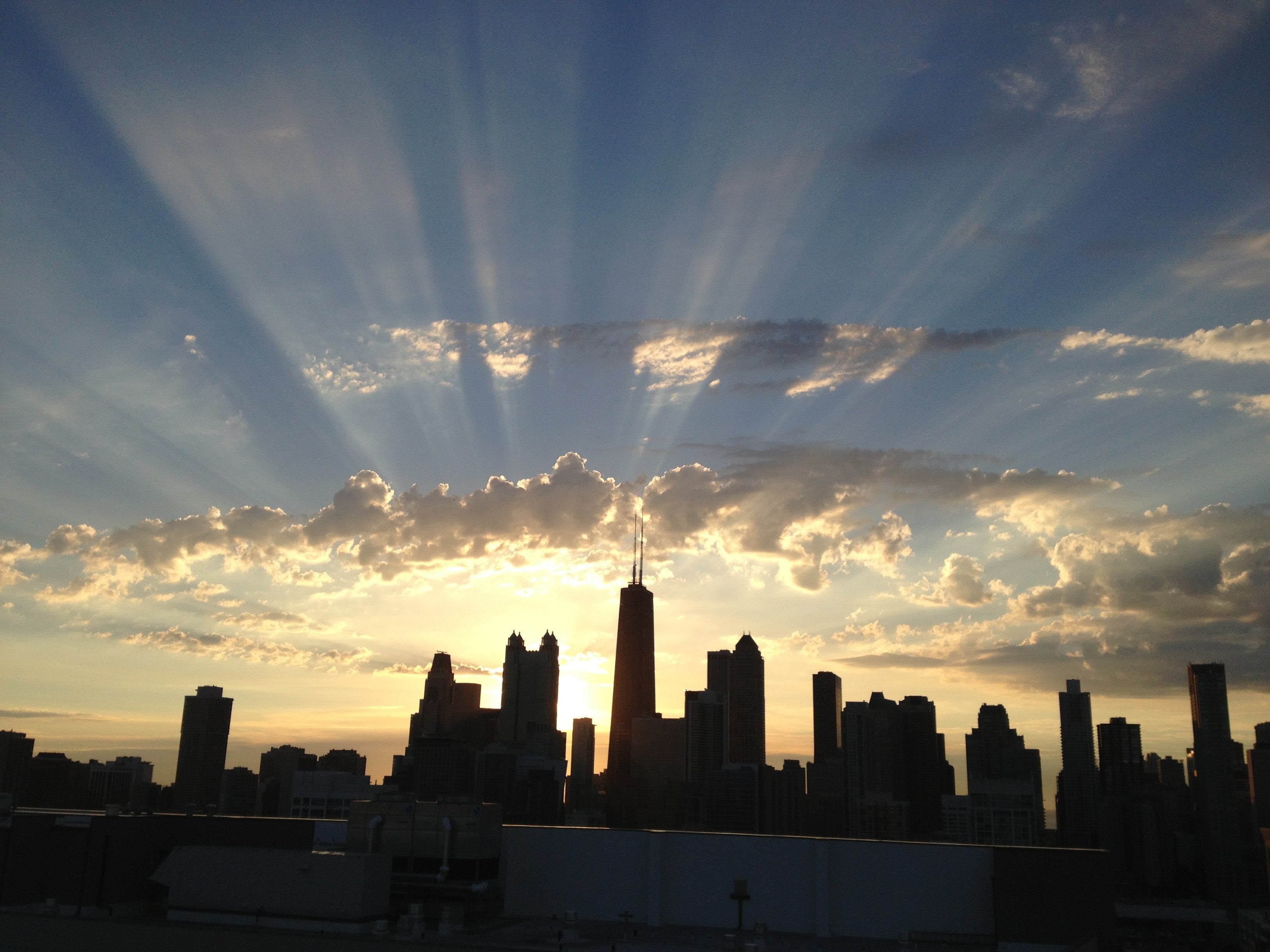 Chicago weather feels ‘fantastic' as winter ends, spring begins and a chance to see ‘Chicagohenge'