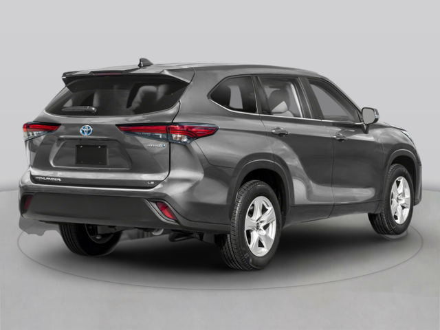 A gray Toyota Highlander
