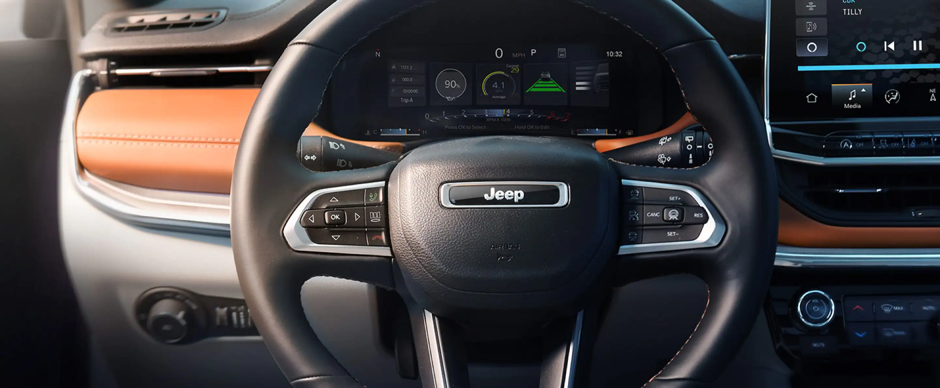2023 Jeep Compass HEATED STEERING WHEEL
