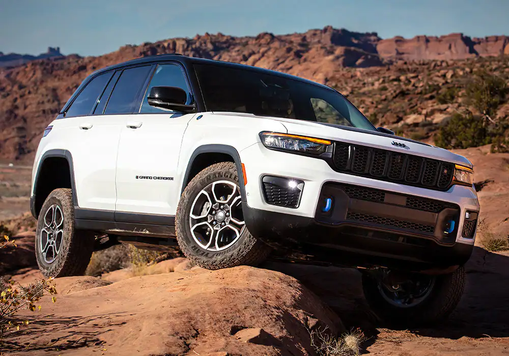 2023 Jeep Cherokee traction control modes