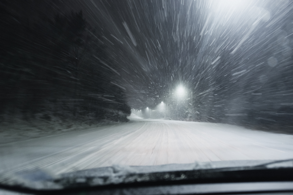 Windshield in subzero temperatures & snowy weather conditions