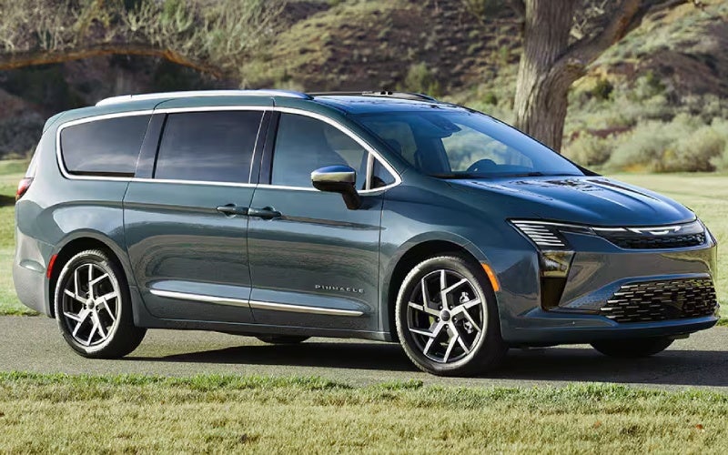 Is Stow ‘n Go® Seating Helpful for Highland, IL Families?