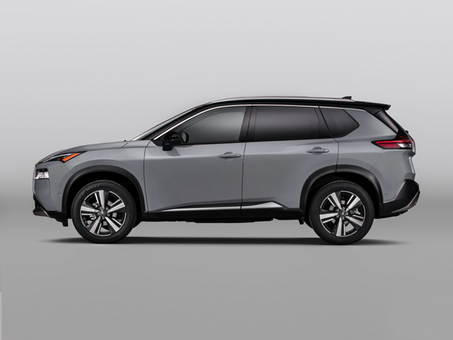 Profile view of a gray 2024 Nissan Rogue | Nissan dealer in Chesapeake, VA | Banister Nissan of Chesapeake