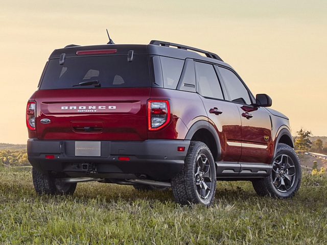 Rear profile view of a dark red 2024 Ford Bronco Sport | Ford dealer in Suitland, MD | Banister Ford of Marlow Heights