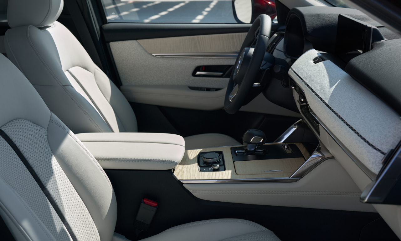 2026 Mazda CX-90 interior front seats