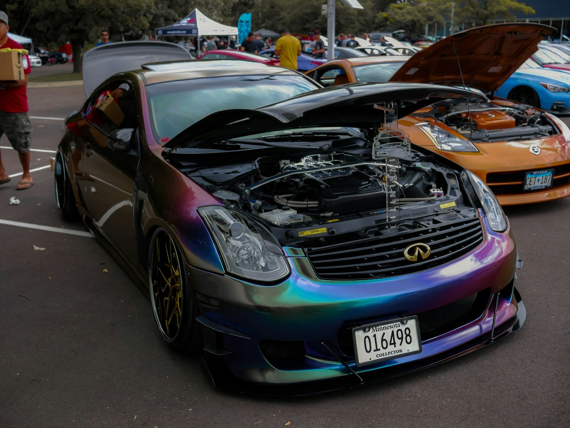 INFINITI Engine
