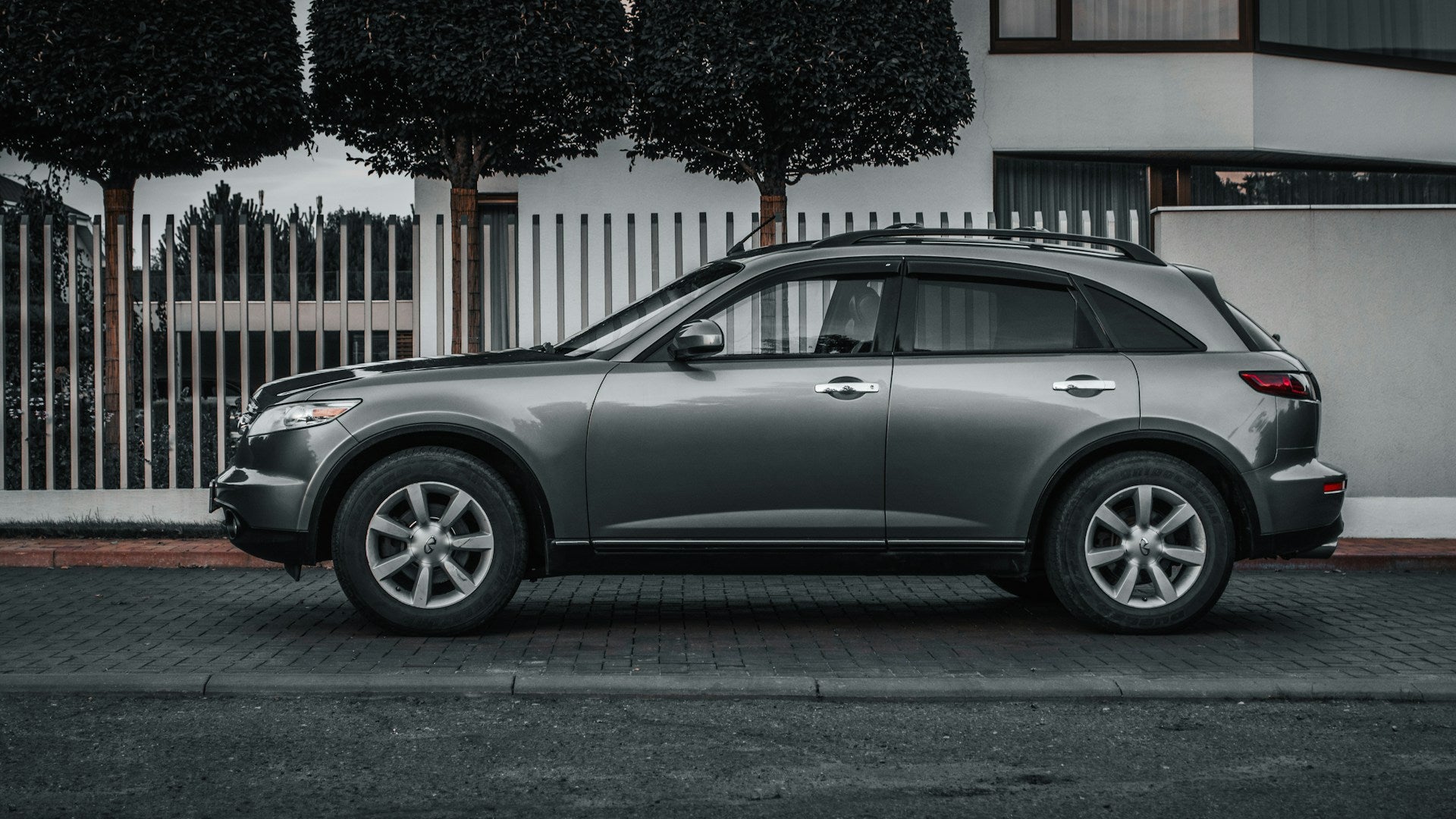 INFINITI