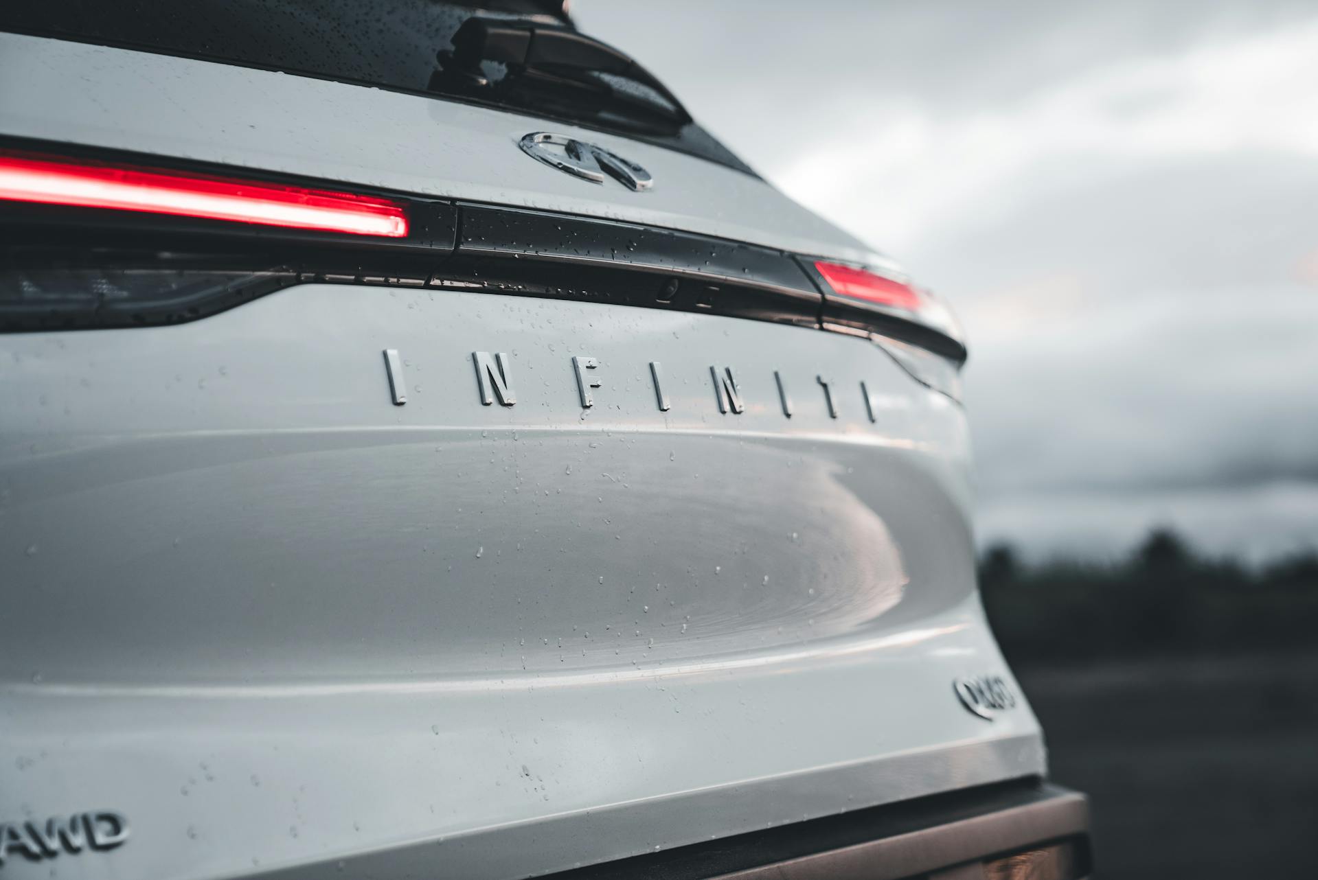 INFINITI