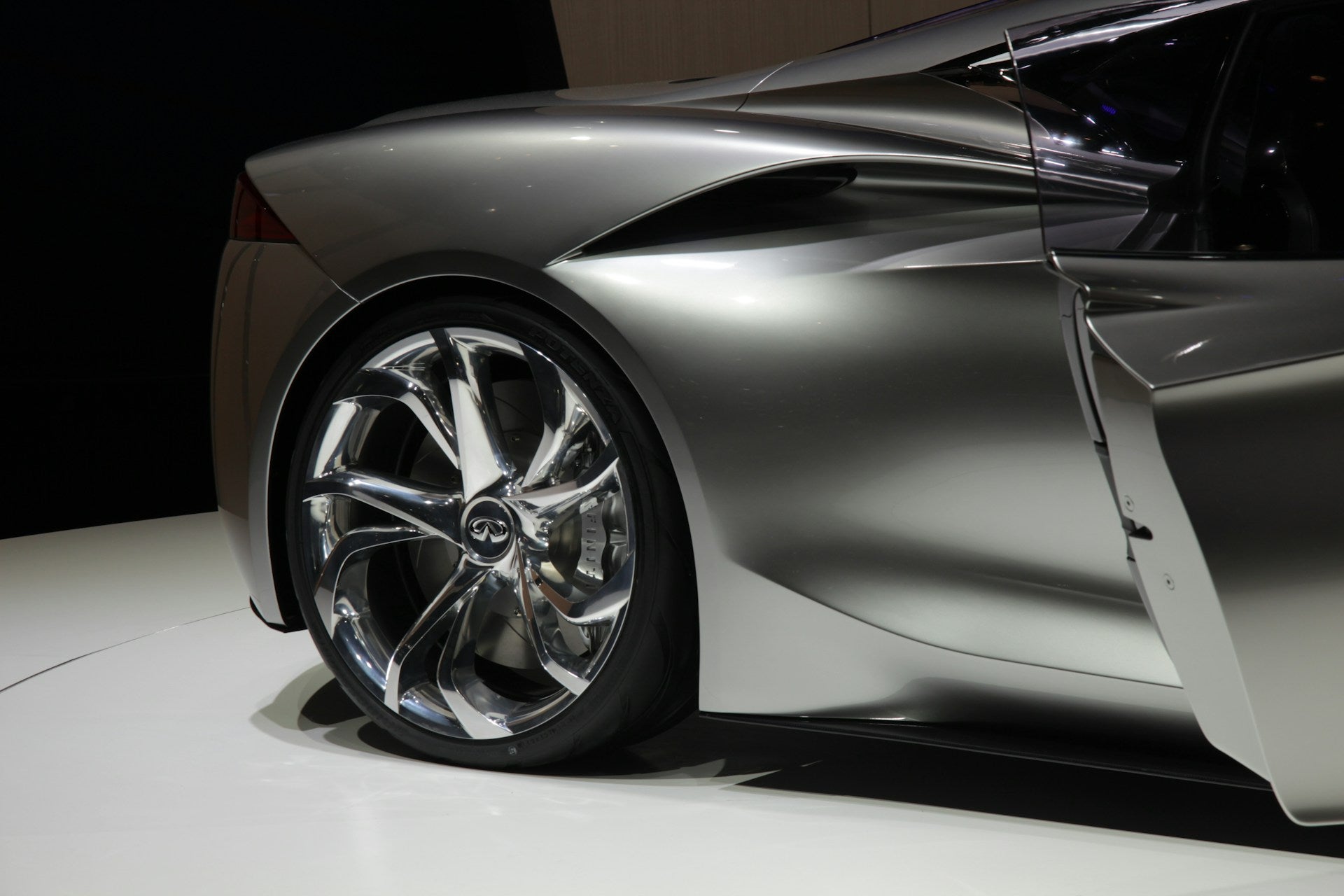 INFINITI