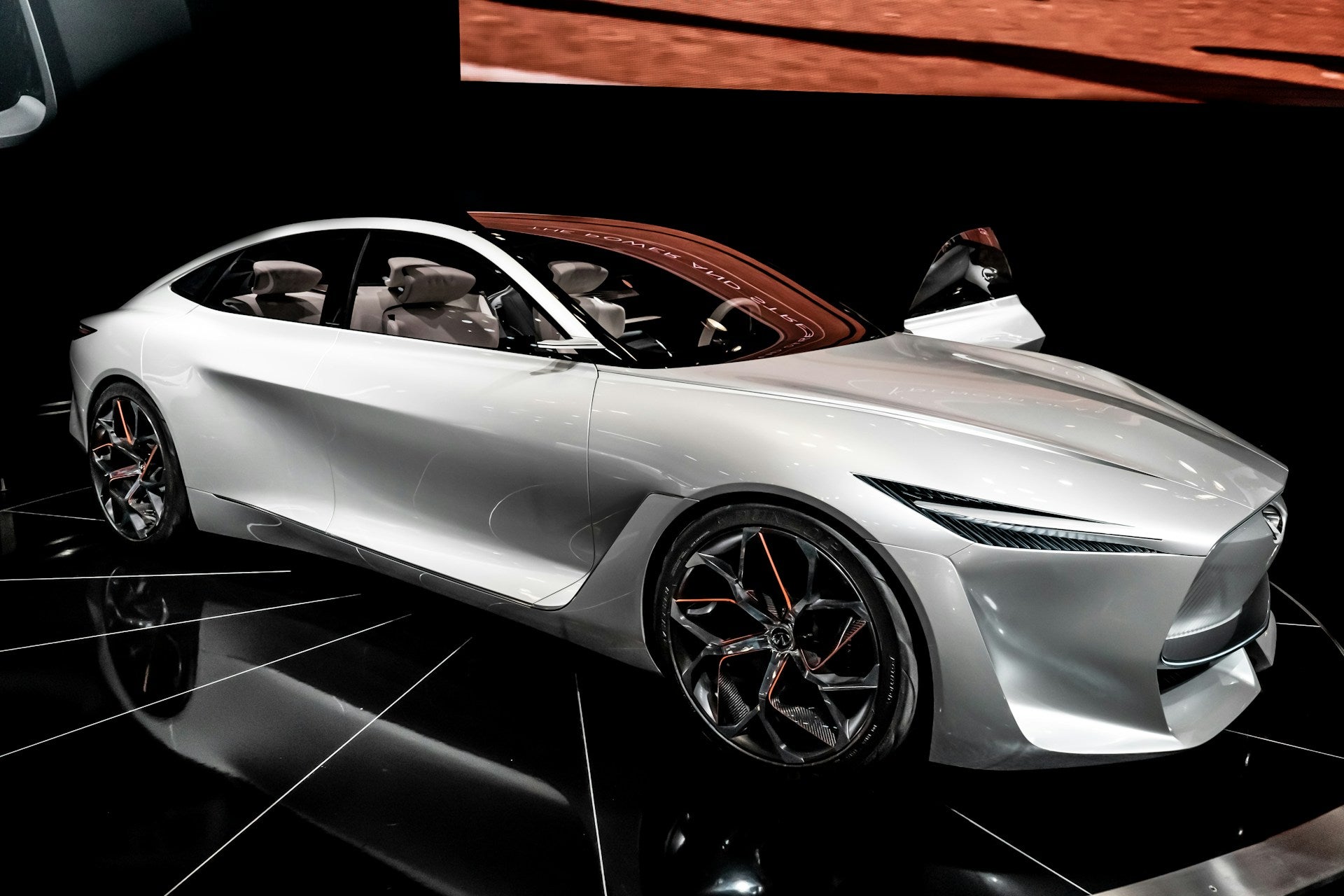 INFINITI