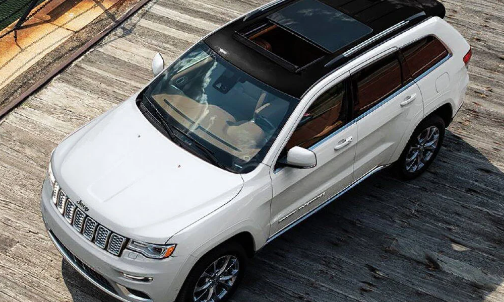 A 2021 Jeep Grand Cherokee overhead shot on a dock