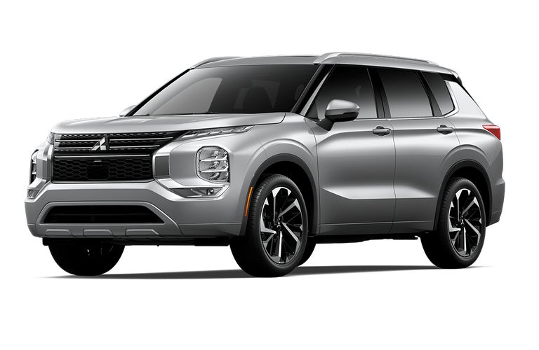 2023 Mitsubishi Outlander in Alloy Silver