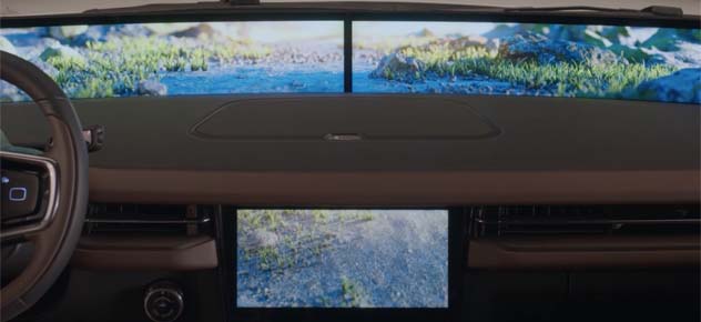 panoramic display with lincoln digital experience