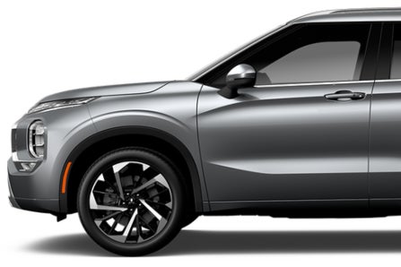 2024 Outlander Front End in Mercury Gray Metallic