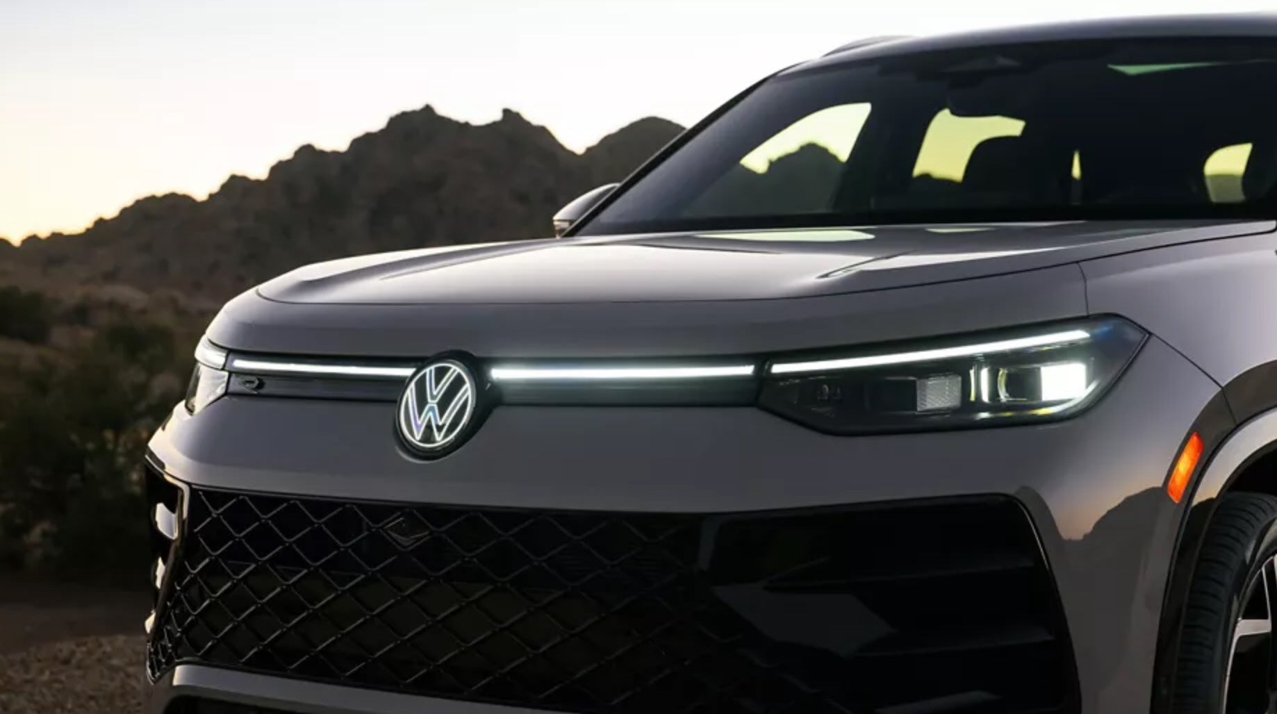 2026-vw-tiguan-vs-honda-CR-V-suv