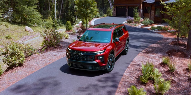 Exclusive Luxury Awaits in the 2024 Chevy Traverse Limited