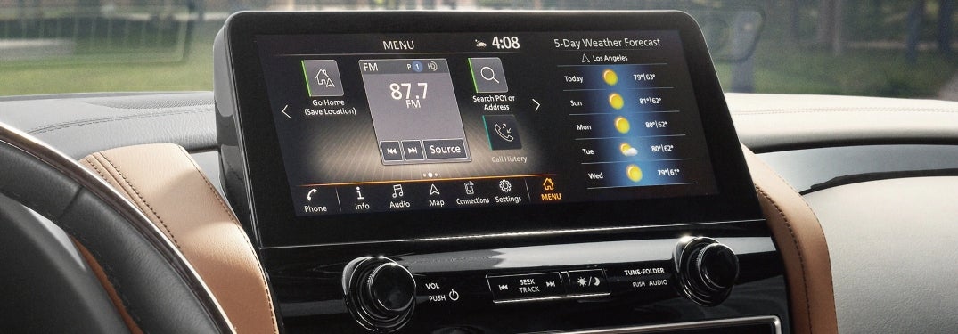 Interior of 2024 INFINITI QX80 with Touchscreen DIsplay