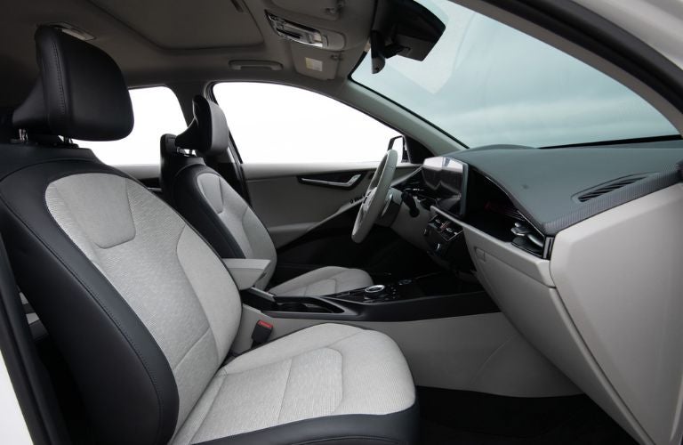 Front-row seating in the 2023 Kia Niro EV