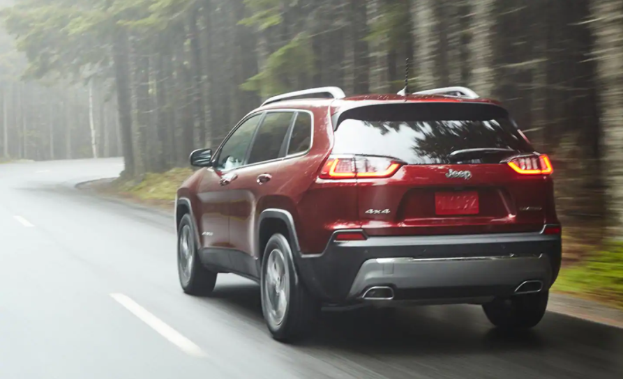 Performance in the Jeep Cherokee Lux