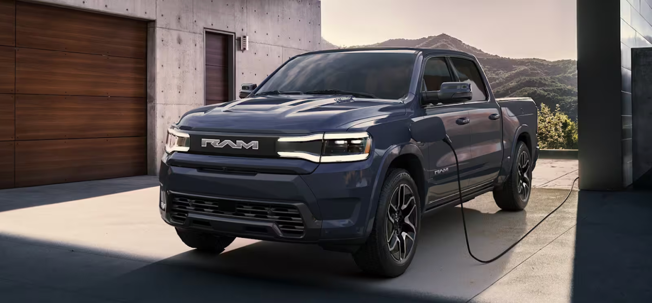 RAM 1500 REV