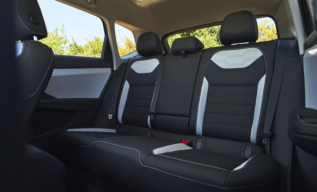 2025 volkswagen taos seats row