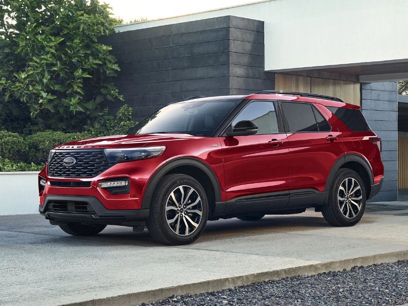 The 2022 Ford Explorer impresses drivers near Clinton IA