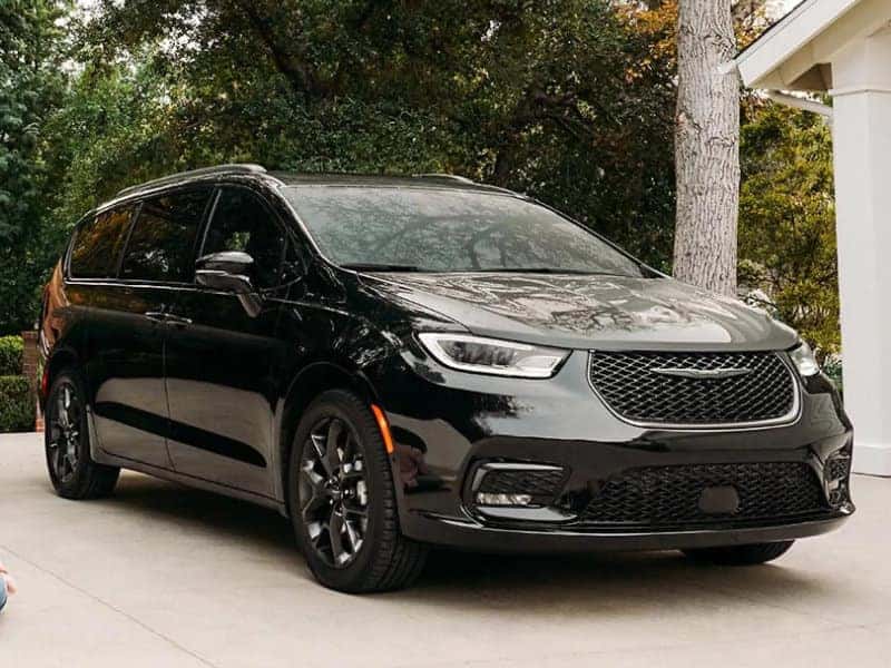 Brad Deery Motors - Shop New Chrysler Cars Vans near Davenport IA