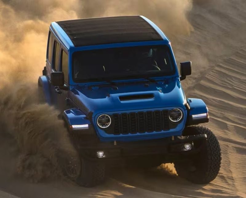 It's Jeep 4x4 Season near Davenport IA 