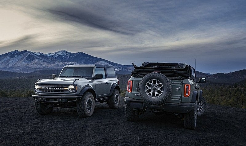 A Closer Look at the 2024 Ford Bronco Black Diamond Interior near Davenport IA