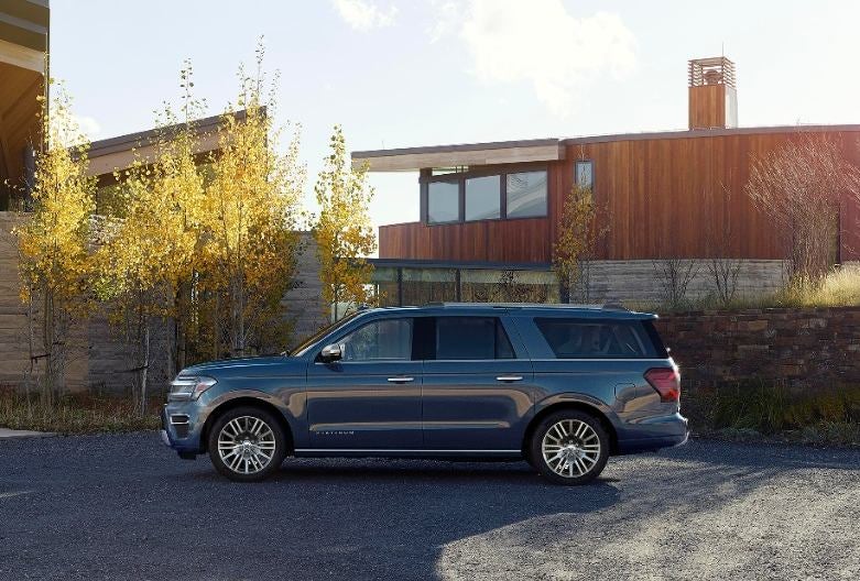 Exceptional Ford Service near Davenport IA