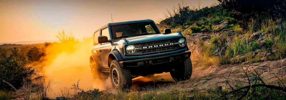 Discover the Versatile 2024 Ford Bronco near Maquoketa | Brad Deery Ford