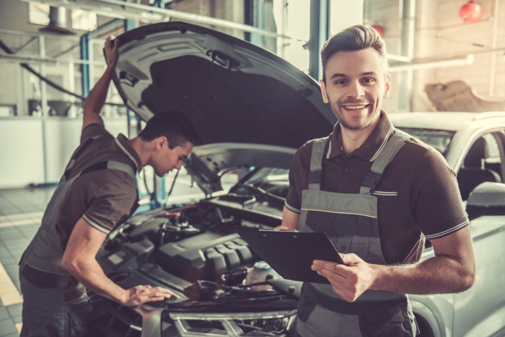 Car Getting Multi-Point Inspection