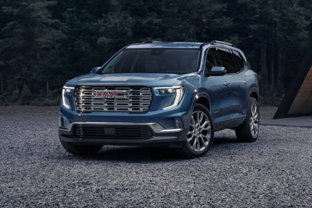 2024 GMC Acadia Denali Exterior Driver Side Front Angle